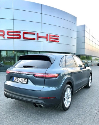 Porsche Cayenne cena 350000 przebieg: 110000, rok produkcji 2018 z Warszawa małe 92